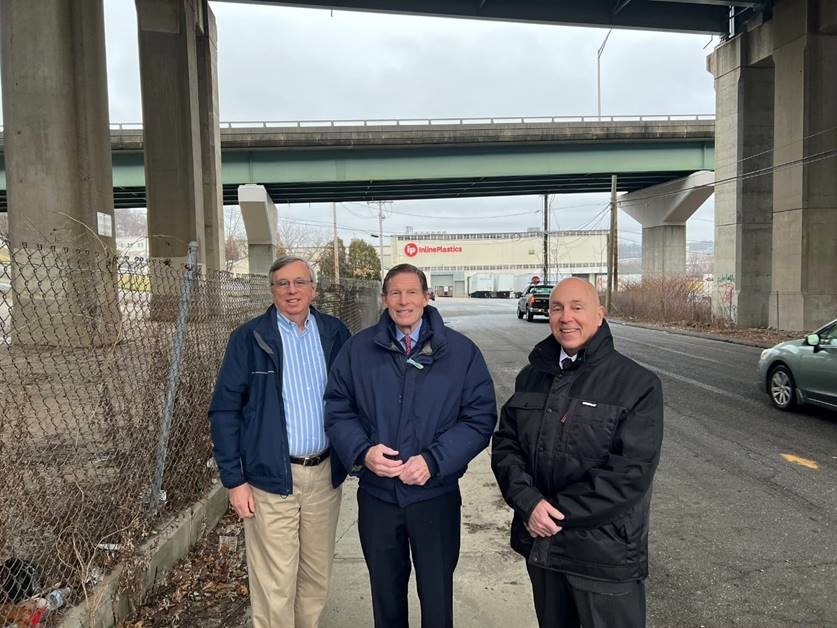 Blumenthal announced federal funding to support the Route 8 Design Build project in Shelton, Seymour, Ansonia, and Derby. 